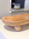 Stand ovalado de madera