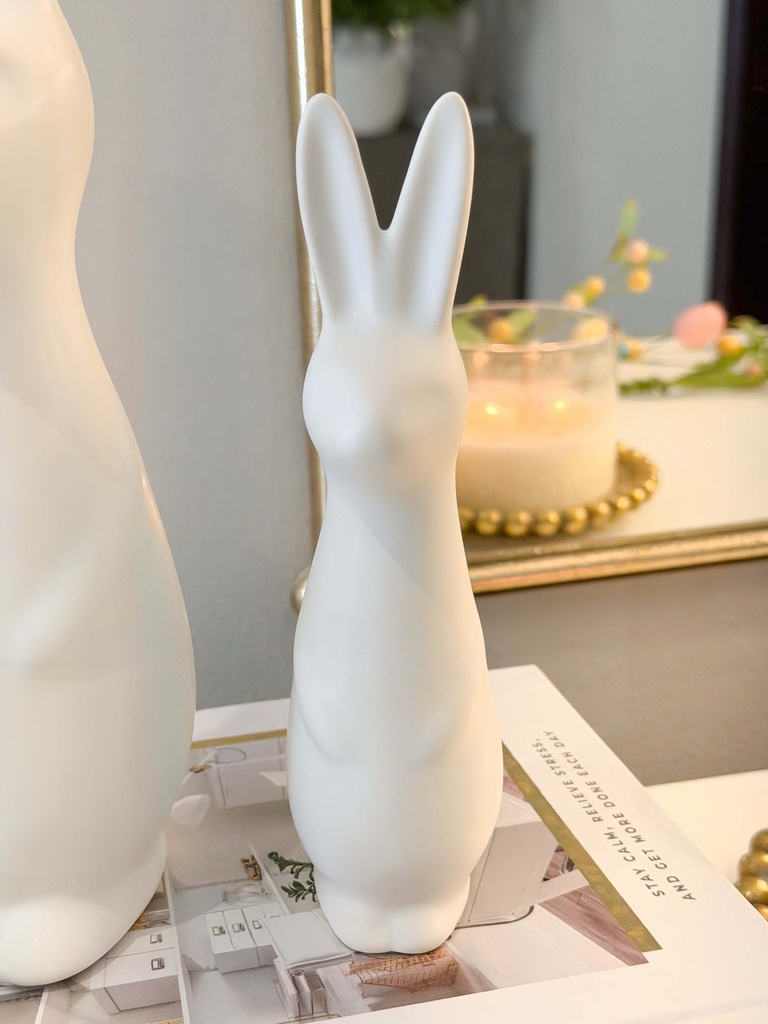 Conejos blancos altos (2 Tamaños)