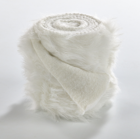 Rollo de cinta blanca afelpada