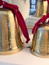 Campana Martillada Antique con cinta velvet (2 Tamaños)