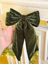 Ornamento de chongo velvet verde esmeralda
