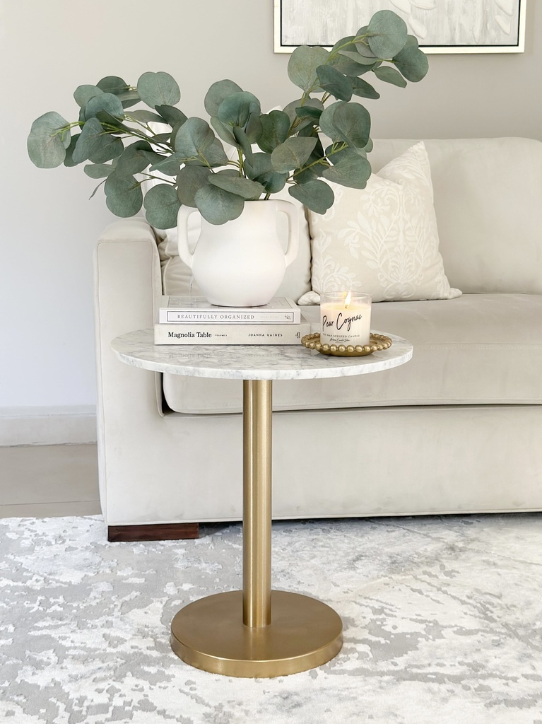 Mesa auxiliar de mármol