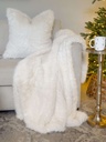 Throw blanco peludo