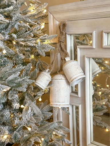 [12995.00] Racimo de 3 campanas blancas