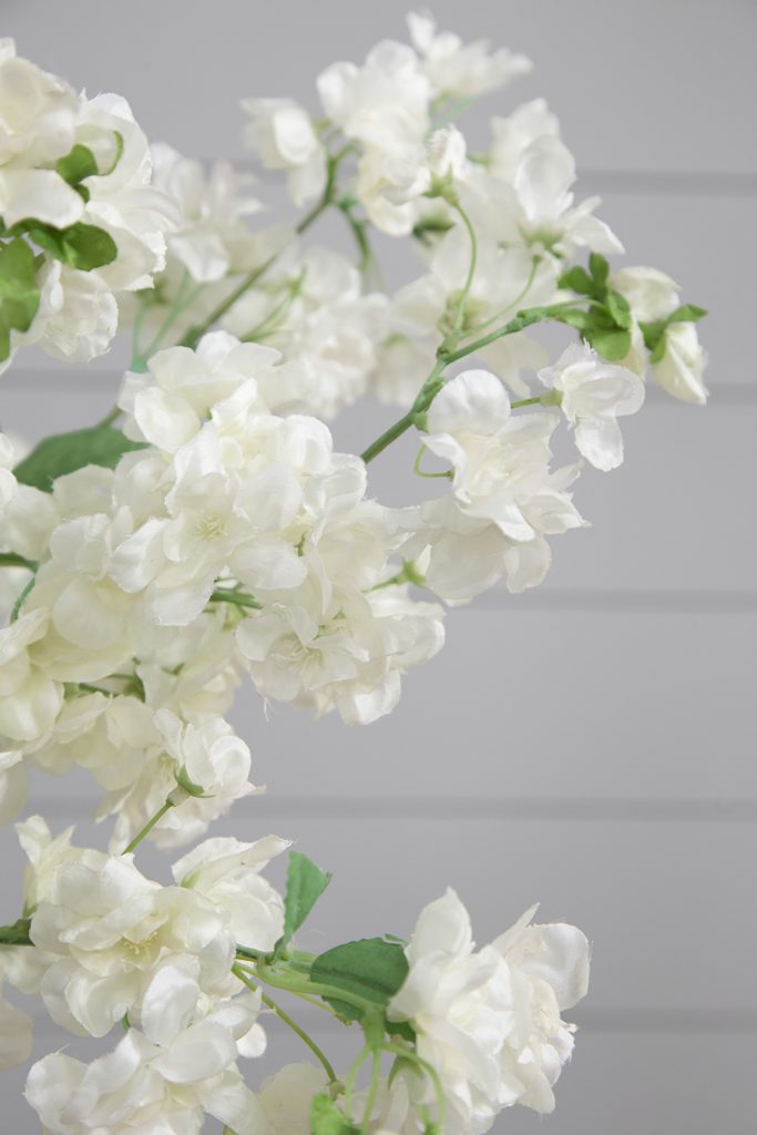 Rama de Cherry blossom blanco