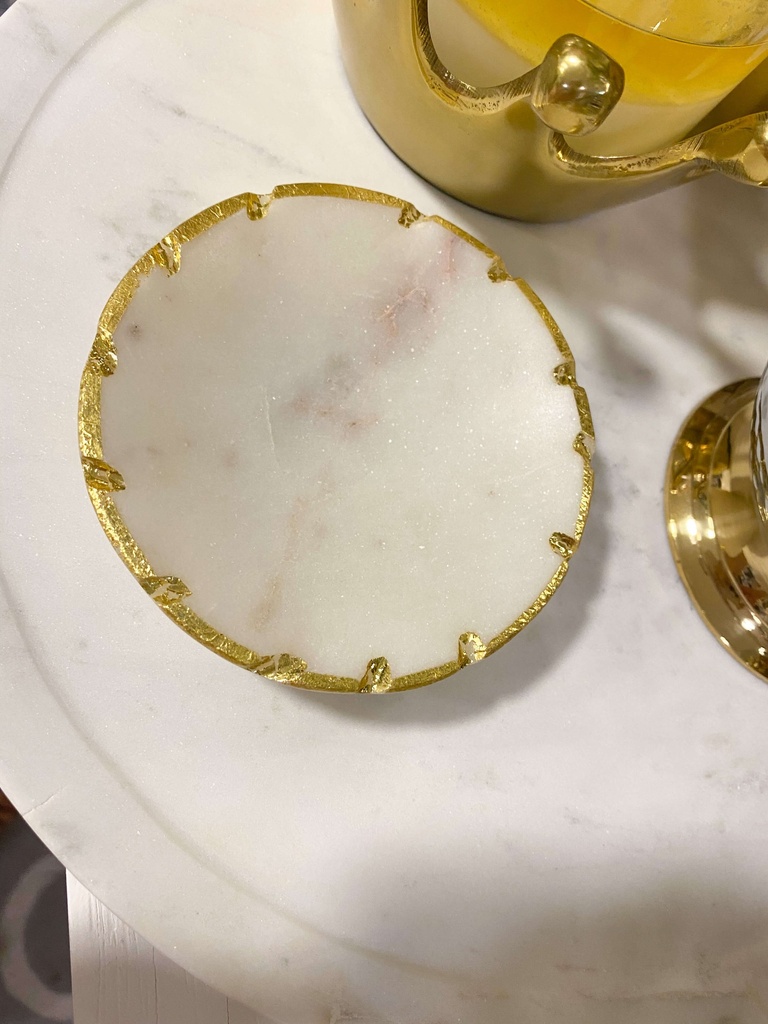 Mini bowl de mármol con orilla dorado